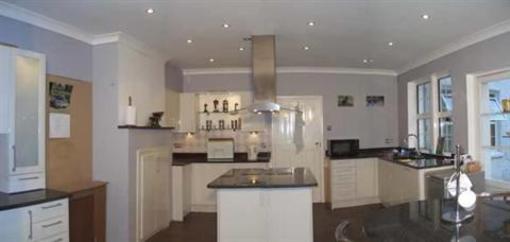 фото отеля Oakhurst Gatwick B&B