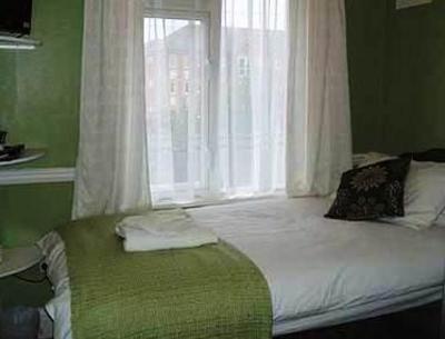 фото отеля Pink House Bed and Breakfast Weymouth
