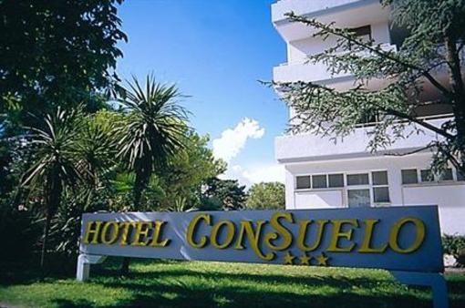 фото отеля Consuelo Hotel