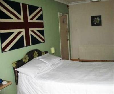 фото отеля Riverside Inn Bovey Tracey