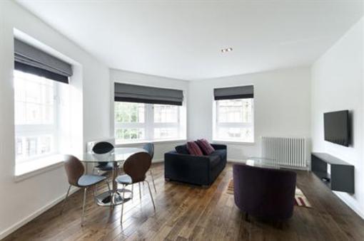 фото отеля Destiny Scotland - Malt House Apartments West End