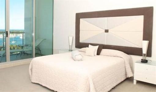 фото отеля Brighton On Broadwater Shores Apartment Gold Coast