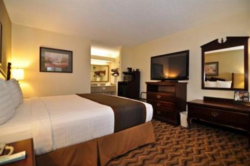 фото отеля BEST WESTERN Andalusia Inn