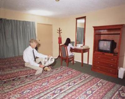 фото отеля Knights Inn Kamloops