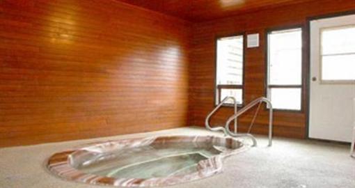 фото отеля Knights Inn Kamloops
