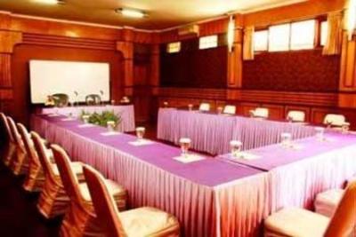 фото отеля Lingga Hotel