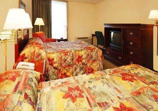 фото отеля Econo Lodge Inn & Suites Jackson (Tennessee)