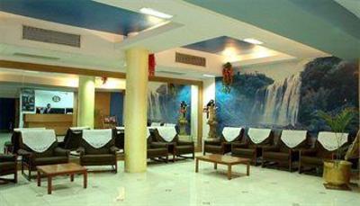 фото отеля Hotel Kavery Rajkot
