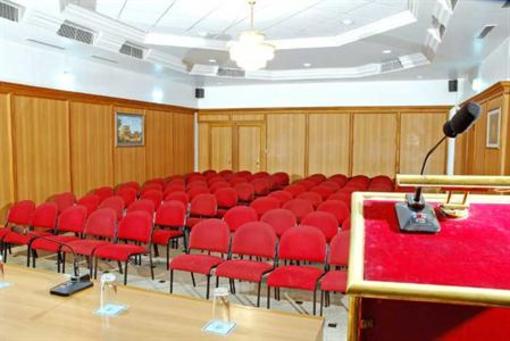 фото отеля Hotel Kavery Rajkot
