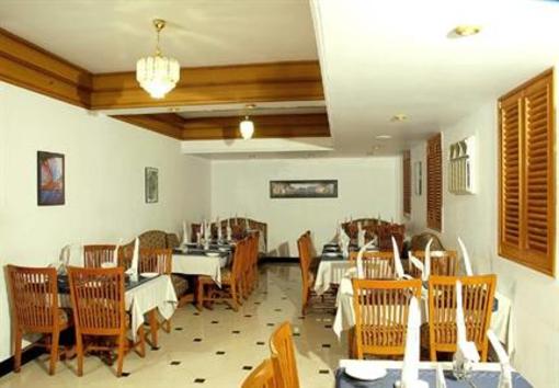 фото отеля Hotel Kavery Rajkot