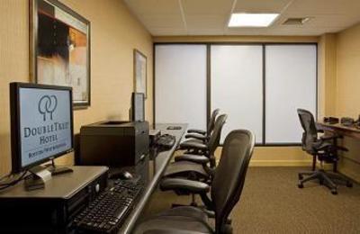 фото отеля Doubletree Hotel Boston/Westborough
