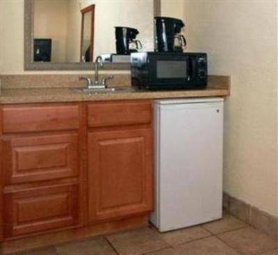фото отеля Days Inn & Suites Hickory