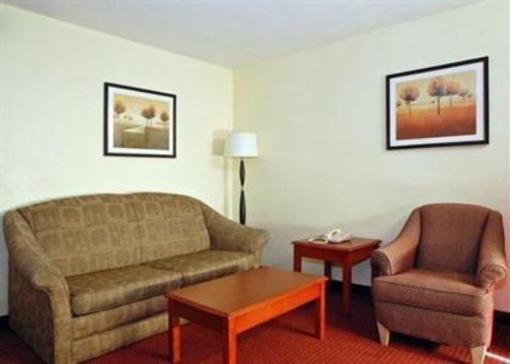 фото отеля Days Inn & Suites Hickory