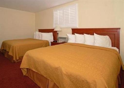 фото отеля Days Inn & Suites Hickory