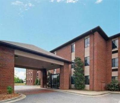 фото отеля Days Inn & Suites Hickory