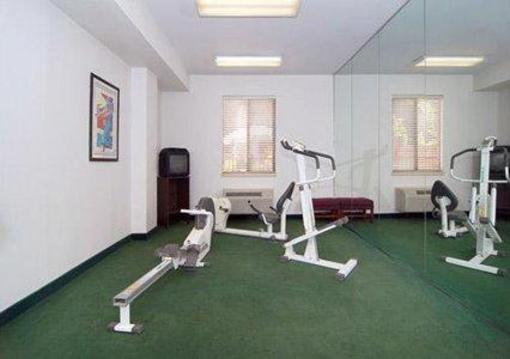 фото отеля Days Inn & Suites Hickory