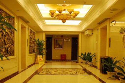 фото отеля Vienna Hotel Pinghu Square
