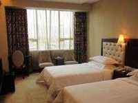 Vienna Hotel Pinghu Square