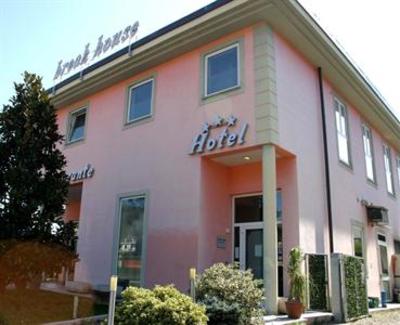 фото отеля Break House Hotel