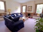 фото отеля Tekels Park Guest House Camberley