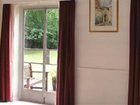 фото отеля Tekels Park Guest House Camberley