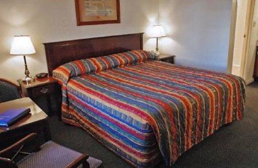 фото отеля Quality Inn Trailside Inn