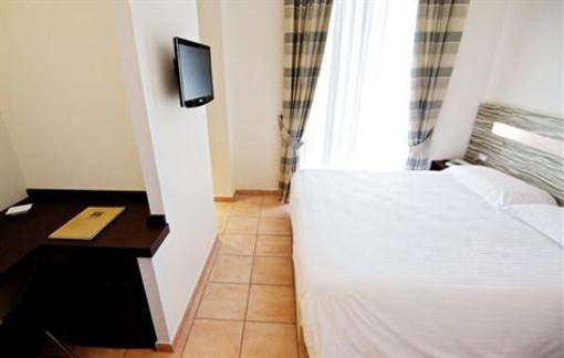 фото отеля Village Scoglio Della Galea Hotel Ricadi