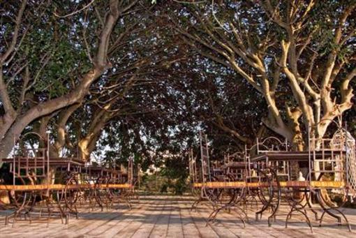 фото отеля Masseria & Spa LuciaGiovanni