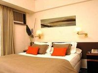 Arroyo Towers Hotel