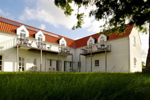 фото отеля Aalbaek Gl Kro