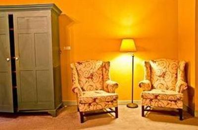 фото отеля Brookstown Inn