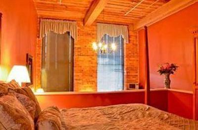 фото отеля Brookstown Inn