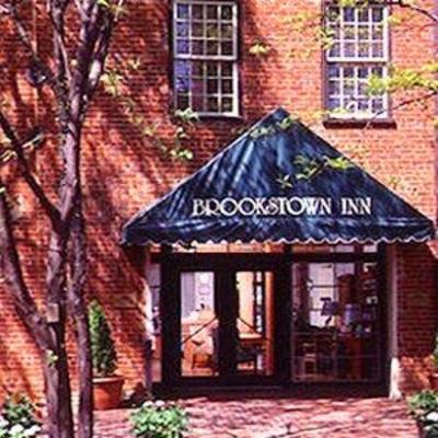 фото отеля Brookstown Inn