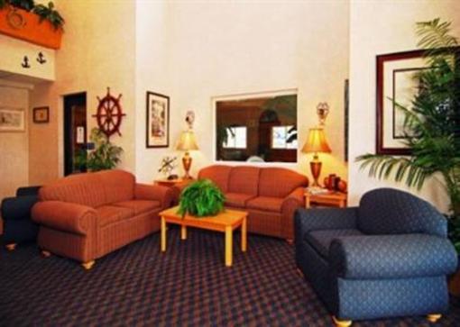 фото отеля Comfort Inn & Suites Near Temecula Wine Country