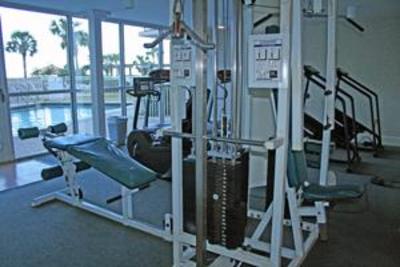 фото отеля ResortQuest Vacation Rentals Pelican Beach Resort Destin