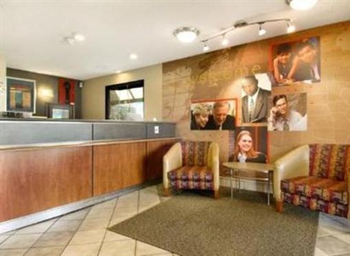 фото отеля Red Roof Inn Cleveland Medina