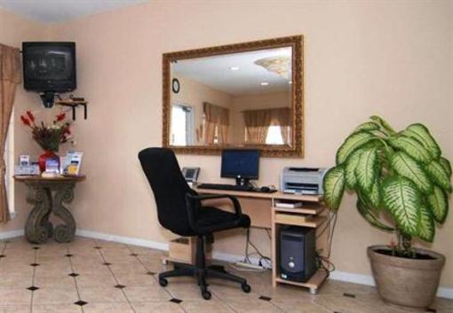 фото отеля BEST WESTERN Lake Conroe Inn