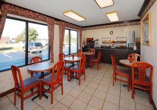 фото отеля Econo Lodge Battleboro North