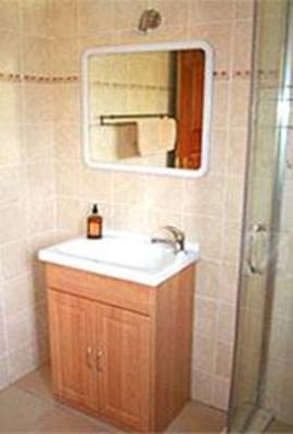 фото отеля Woodpecker's Inn Guesthouse Kempton Park