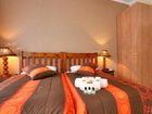 фото отеля Woodpecker's Inn Guesthouse Kempton Park