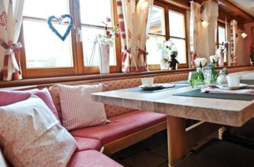 фото отеля Landgasthof Baeren Schura Hotel - Restaurant