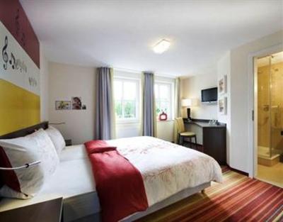 фото отеля Landgasthof Baeren Schura Hotel - Restaurant