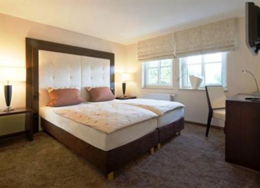 фото отеля Landgasthof Baeren Schura Hotel - Restaurant