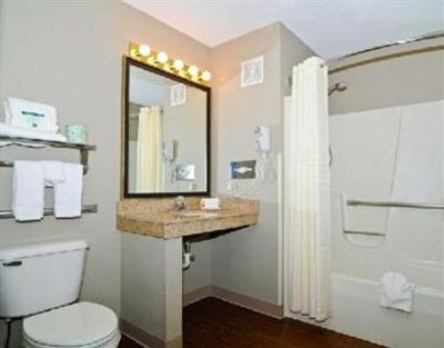 фото отеля Econo Lodge Fort Wayne