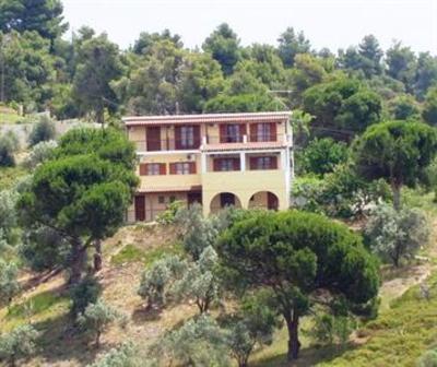 фото отеля Villa Kavourakia Hotel Kolios