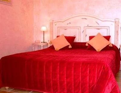 фото отеля Le Clos de la Glycine Hotel Roussillon
