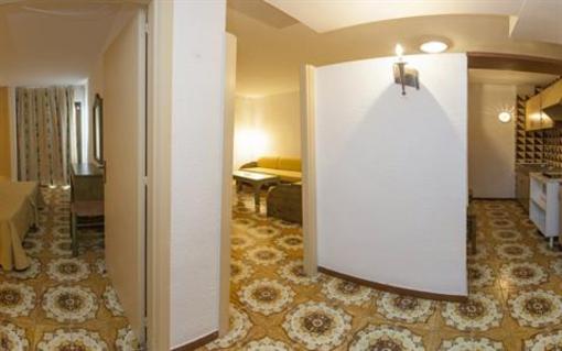 фото отеля Apartamentos Bon Lloc Ibiza
