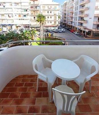 фото отеля Apartamentos Bon Lloc Ibiza