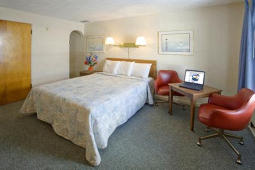 фото отеля Americas Best Value Inn Port Clinton