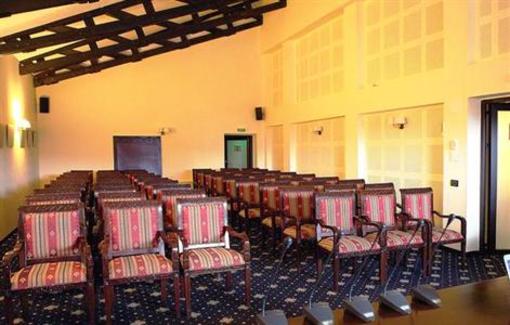 фото отеля Hotel Classic Inn Brasov